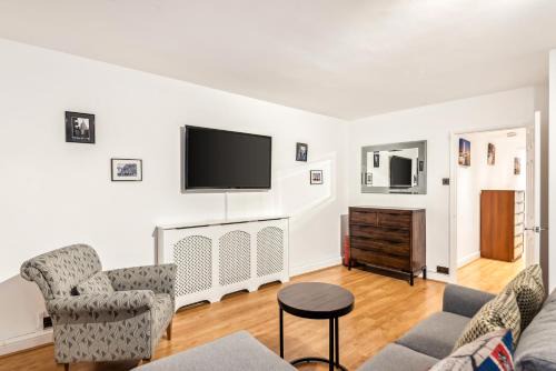 Bunhill Apartment | Inviting Ground Floor Apartment in a Prime Location
