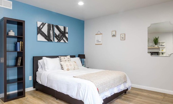 Valley Village Apartment | Cozy Guest Studio with Private Entry and Oceanfront Views