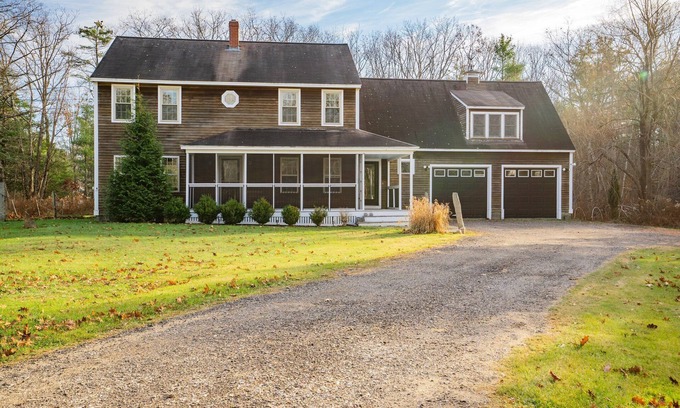 Biddeford House | Family-Friendly Home Steps from Beaches with Ocean View