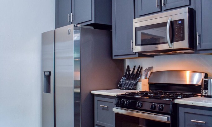 Cityplace House | Pet-Friendly Home Steps from Uptown with Breakfast Included