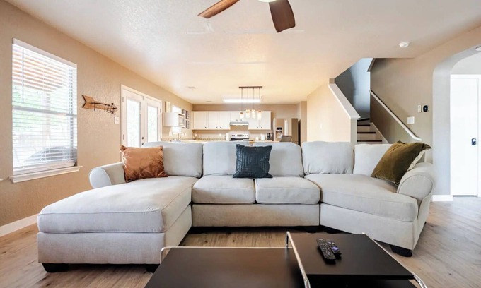 North San Antonio - SAT House | Relax and Unwind at Good Vibes Only Hotel, 9.6/10 Rated