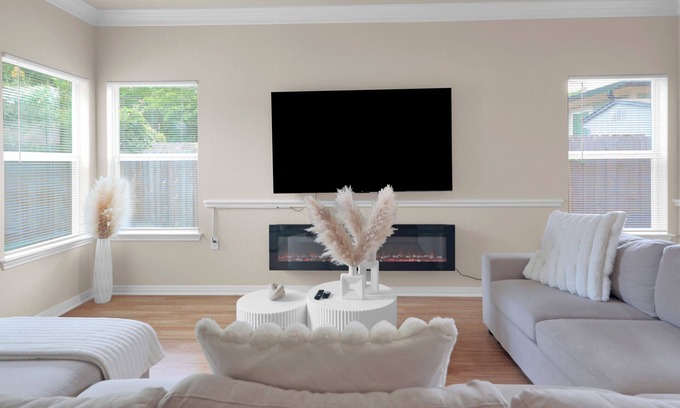 McKinley Heights House | Spacious Home-Queen Suite-Game Room-Movie Room