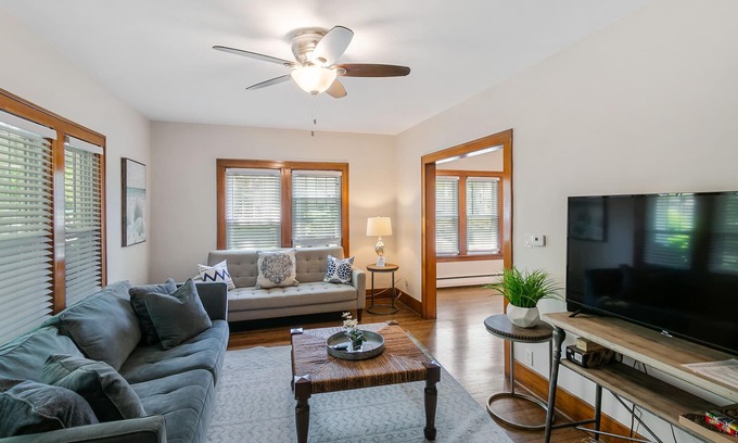 Libertyville House | Family-Friendly Home with Game Room and Spa Amenities