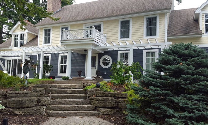 Green Lake House | Family-Friendly House with Pool & Spa - Rated 9.8/10
