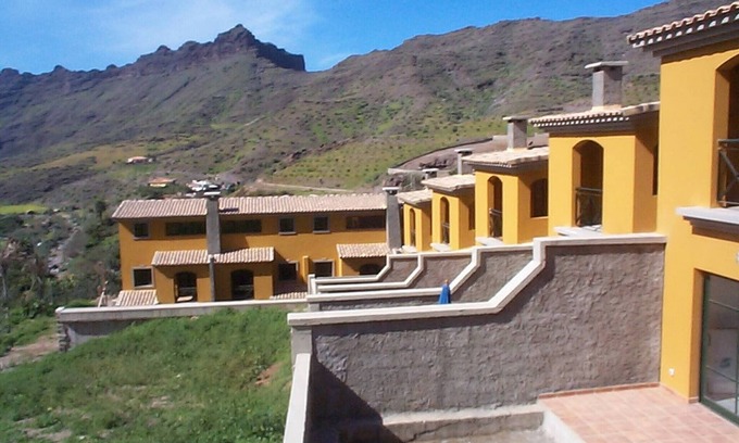 Mogan Apartment | Family-Friendly Getaway in Mogan with Modern Kitchen