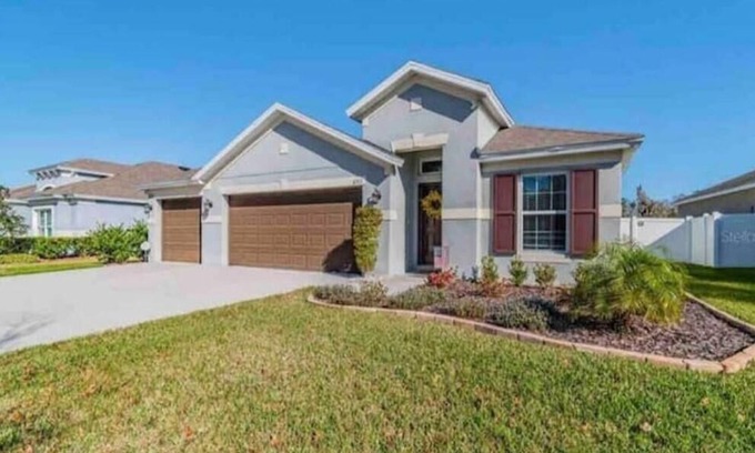 Wesley Chapel House | Family-Friendly Retreat with Pool in Wesley Chapel