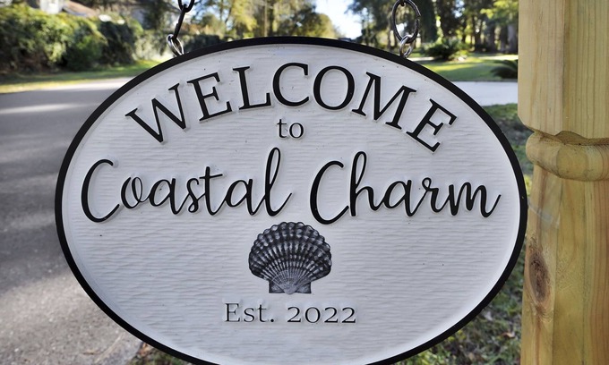 Yulee House | Beachside Retreat with Pool & Spa, Rated 10/10 by Guests