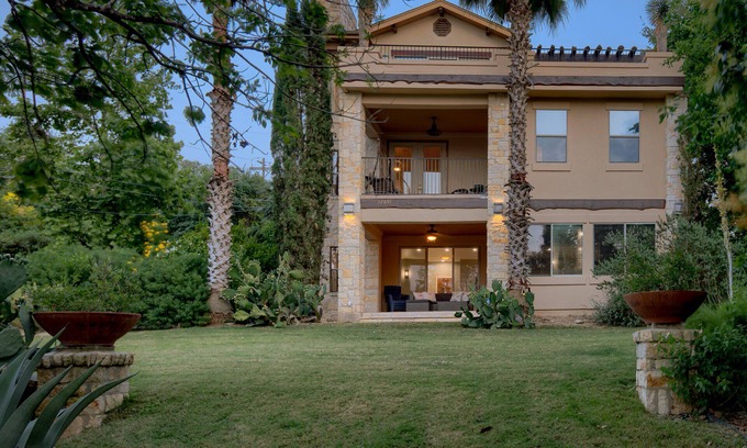 Hughes Park Lake House | Beautiful Lake Travis Views: Family-Friendly Retreat Awaits