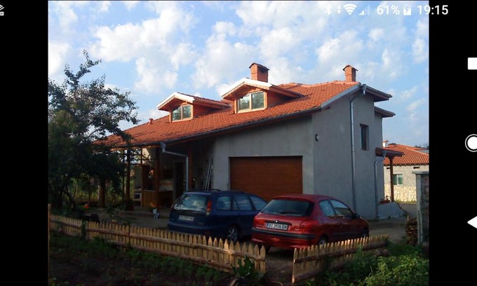 Veliko Tarnovo Bed & Breakfast | Peaceful Retreat with Garden and Pet-Friendly Amenities