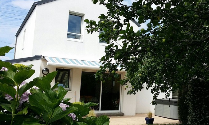 Saint-Marc House | Idyllic House with Garden, Pool & Spa - Rated 10/10