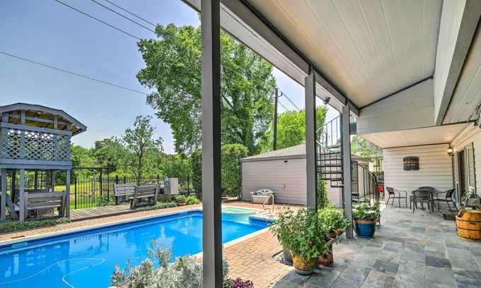 Clear Lake City House | Spacious Houston Home, Day Trip to Galveston!