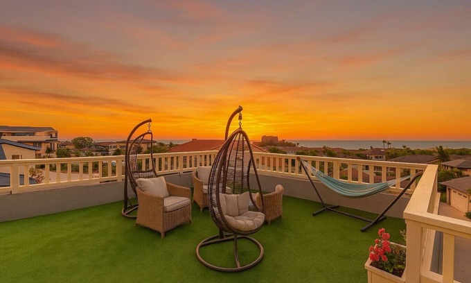 Kapolei Apartment | Spacious Island Retreat AC WD Parking WiFi