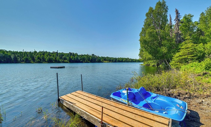 Nikiski House | Inviting Kenai Vacation Rental with Lake Access and Pool