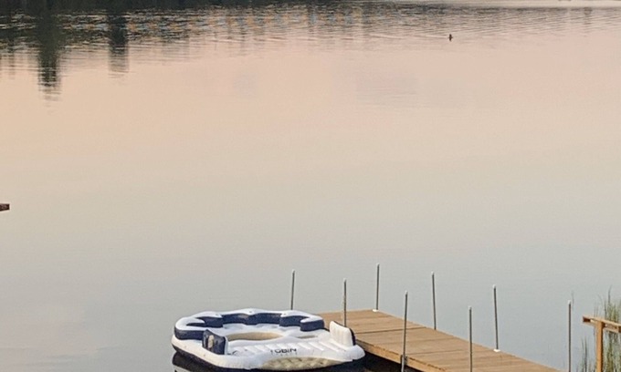 Machar Cottage | Lakefront Family Retreat: 6 Bedroom Cottage on Eagle Lake