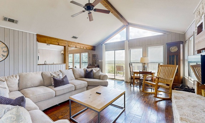 Spicewood House | Ideal Lakefront Retreat with Pool, Tennis & Game Room