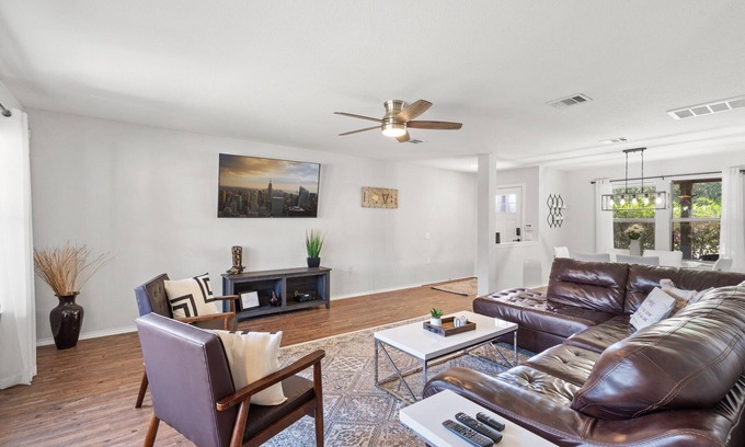 McKinney House | Impressive Austin Home | 10 Min to Downtown & Airport