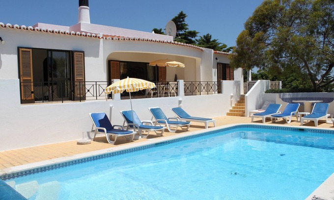 Vale de Covo Villa | Elegant Villa with Private Pool Near Beach - 10/10 Rating