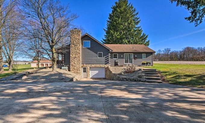 Massillon House | Cozy Log Cabin Retreat with Spa and Family Amenities