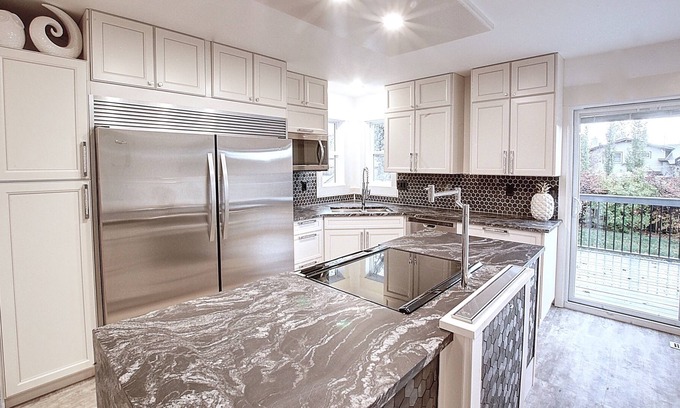 Red Deer House | Modern Home in Red Deer - Perfect for Your Next Getaway