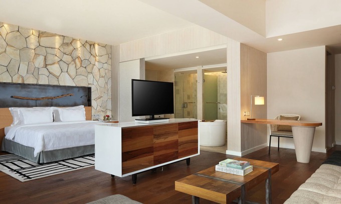 Legian Apartment | Modern Suite with Free Minibar & Family-Friendly Atmosphere