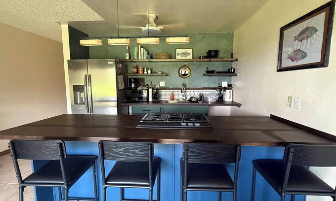 Kaunakakai Condo | Spacious Molokai Style Condo - Locally Owned