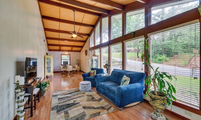 Gunter Afs House | Top-Rated Montgomery Home: Ideal Location & Family Amenities!