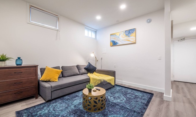 Bedford Apartment | Spacious Newly Renovated 1 Bedroom Suite