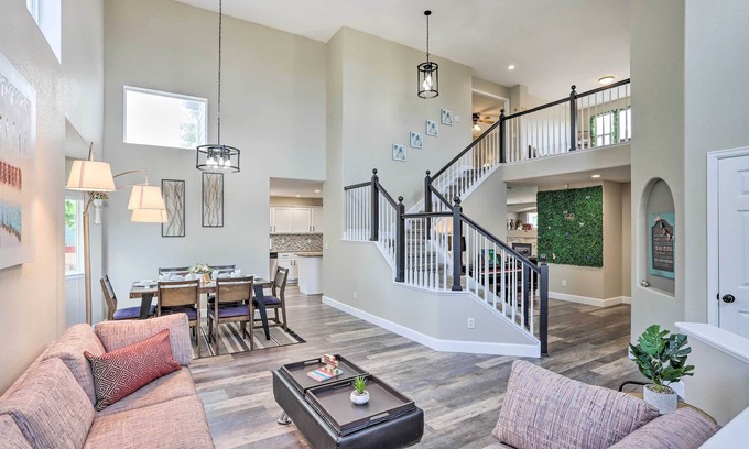 Thornton Cottage | Convenient Thornton Home: Close to Downtown Denver Attractions