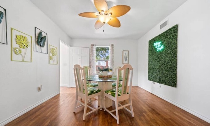 Highland Park House | Peaceful Retreat Minutes From Downtown - Family-Friendly Stay