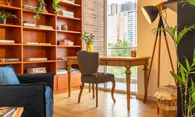 El Tesoro Apartment | Elevated Poblado Apartment with Scenic City and Mountain Views