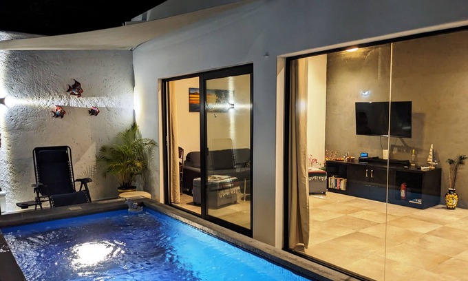 Colonia Adolfo Lopez Mateos House | Private Retreat with Heatable Pool & 10/10 Guest Rating