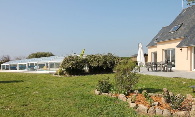 Penmarch Villa | Serene Villa with Pool & Enclosed Garden - Guest Rated 10/10