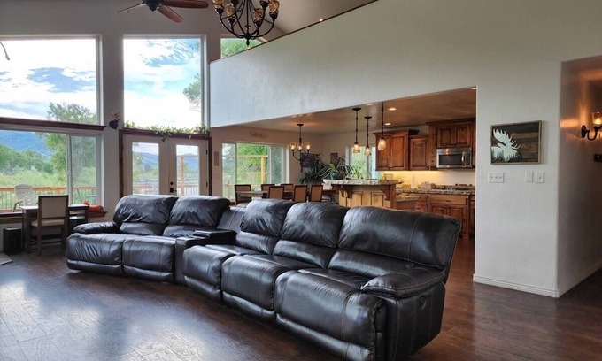 Ririe House | Riverside Four Bedroom Retreat with Pool & Spa Amenities