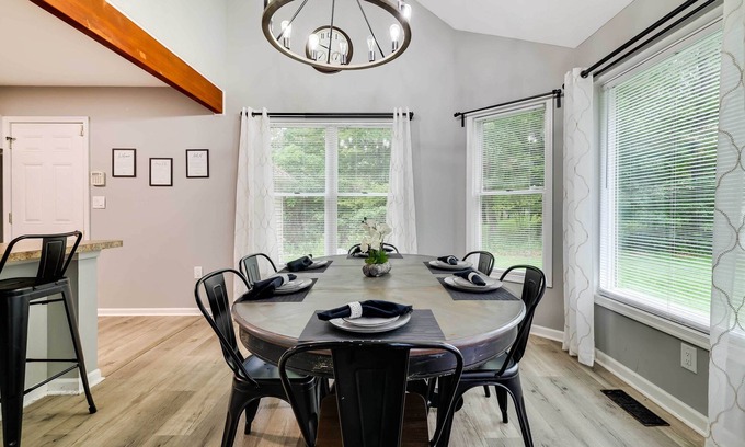 Scotrun Cottage | Top-Rated Scotrun Home with Game Room & Pool Access