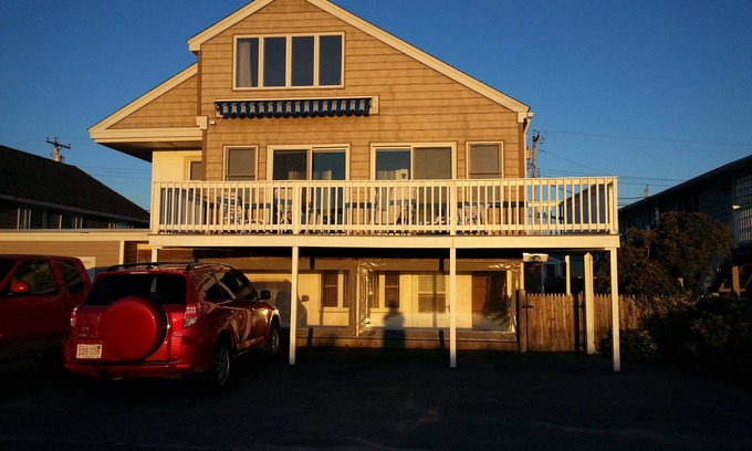 Seabrook House | Seabrook Beach Home with Ocean Views & Poolside Relaxation