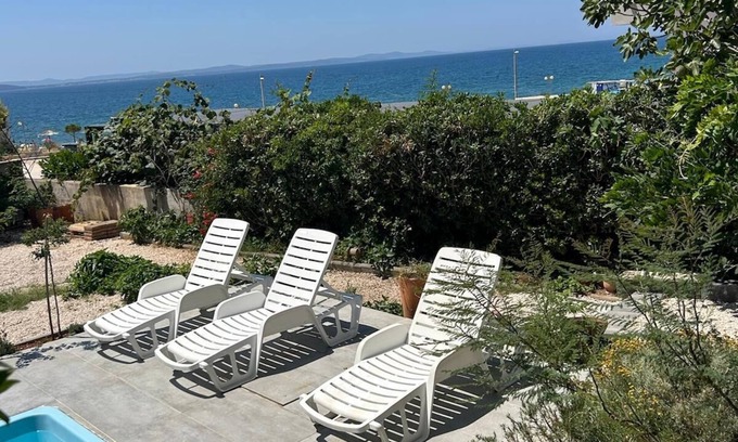 Zadar Villa | Spacious seaside villa, Private Pool &Parking,5 bedrooms,Sea View,Diklo,Zadar