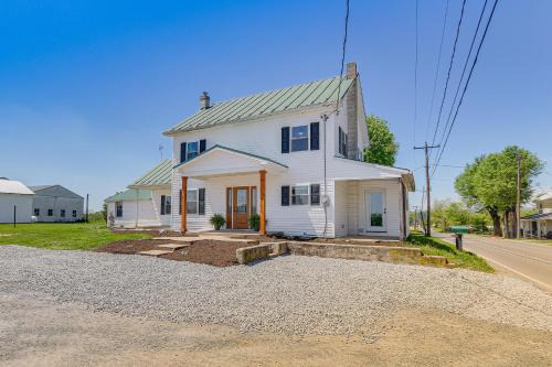 Pleasant Hall House | Family-Friendly Shippensburg Home Near Tiny World Awaits!