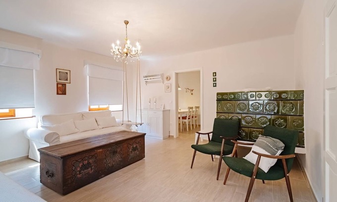 Srednja Vas v Bohinju Apartment | Tranquil Apartment in Nature with Breakfast & Family Amenities