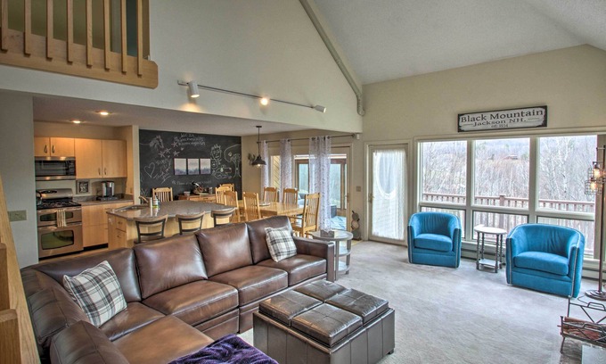 Jackson House | Inviting Ski-in/Out Black Mtn Home with Spa & Breakfast