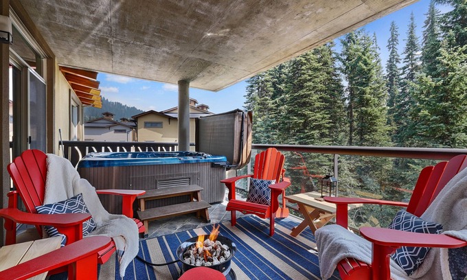 Sun Peaks Condo | Top-Rated Ski Condo with Pool and Spa in Sun Peaks Village