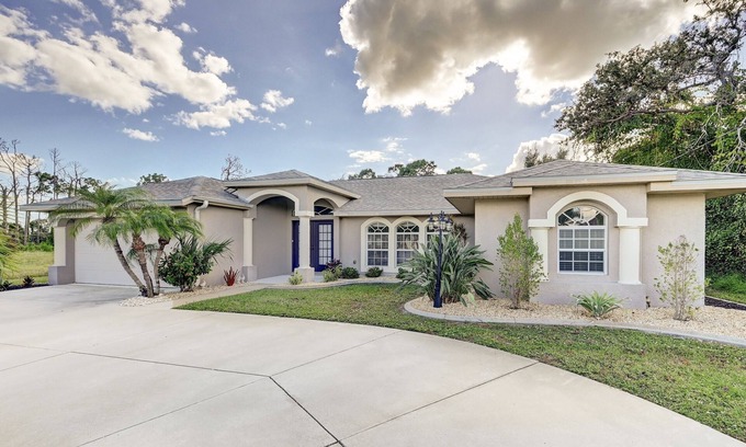 Pine Valley House | Perfect Getaway: 4-Bedroom Home with Private Pool & Ocean View