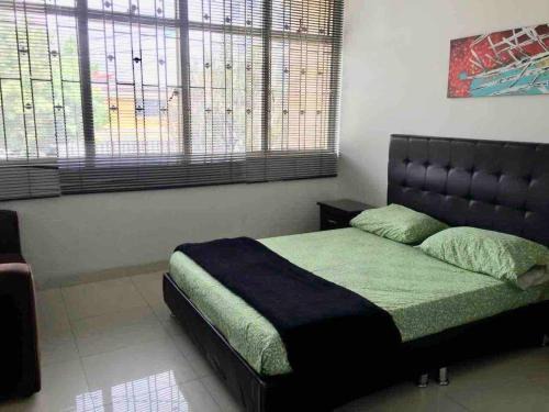 Santa Isabel Apartment | Budget-Friendly Studio in Central Location - Family Friendly