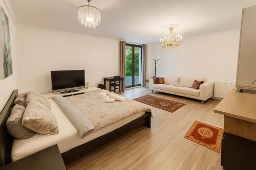 Tuchomerice Apartment | Convenient Studio with Terrace Near Prague Airport