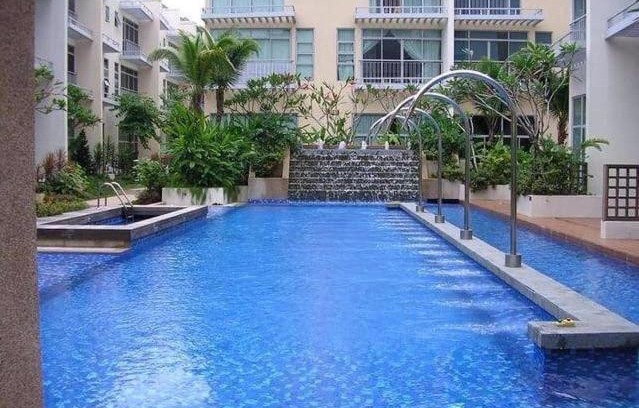 Sembawang House | Spacious Suite with Inviting Hot Tub Amenities Await