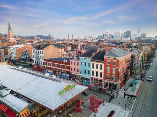 Over-the-Rhine House | Pet-Friendly Suites near Findlay Market in OTR