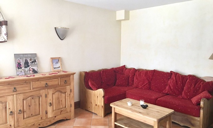 Correncon-en-Vercors Apartment | Cozy Apartment in Corrençon-en-Vercors for 7 Guests