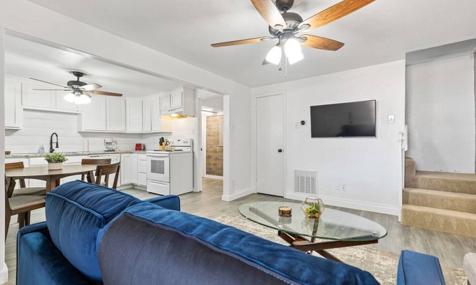Fort Worth House | Spacious TCU Home with 2 Living Rooms & Pet-Friendly Amenities