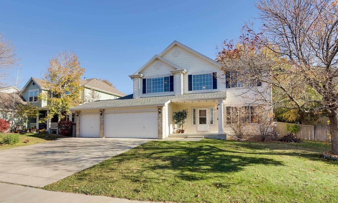 Thornton House | Inviting Thornton Home: Near Downtown Denver with Spa & Breakfast