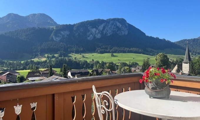 Chateau-d'Oex Apartment | Three Bedroom Apartment with Breathtaking Views for Families