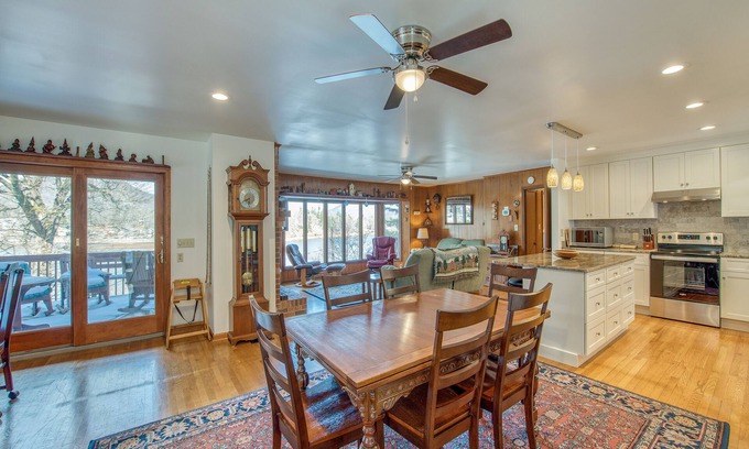 Lake Junaluska House | Elegant Lakefront Retreat with Pool, Balcony & Tennis Courts